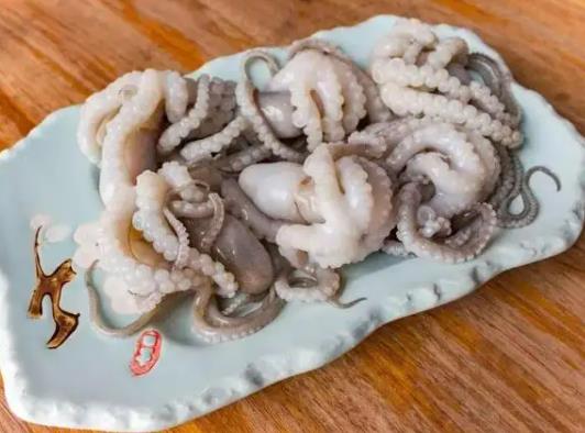 墨魚干泡發(fā)多久比較好?墨魚干和魷魚干的區(qū)別