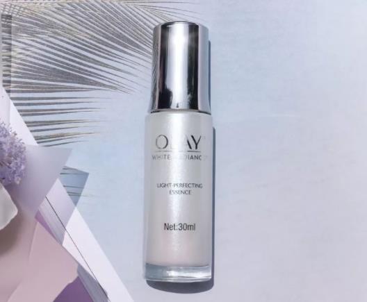 olay光感小白瓶有效嗎 美白提亮抗氧化滋潤養膚