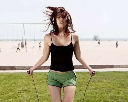 跳繩能瘦腿嗎?怎樣瘦腿瘦屁股?