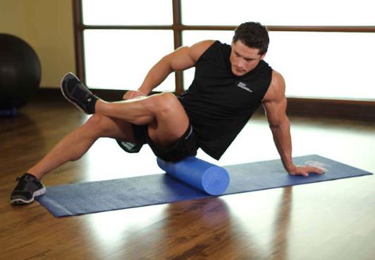 用泡沫軸滾小腿真的能瘦小腿肌肉嗎?運動后用泡沫軸放松可以不拉伸么