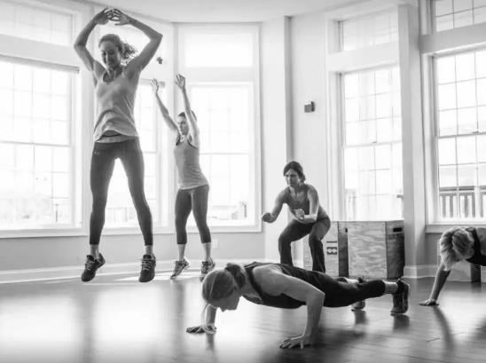 hiit是早上做還是晚上做?hiit是每天做還是隔天做?