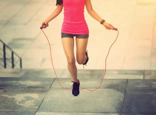 跳繩能減肥嗎主要是瘦哪里?一天跳繩多久能達(dá)到減肥效果