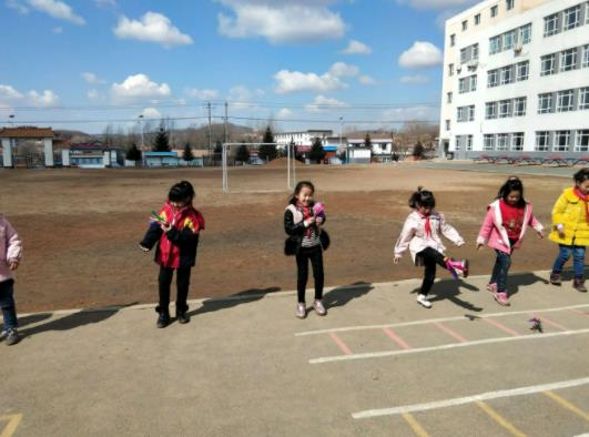 毽子操是隔天練還是天天練好?跳劉畊宏毽子操小腿會粗嗎