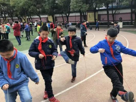 跳完毽子操小腿疼正常嗎?毽子操會不會損傷膝蓋