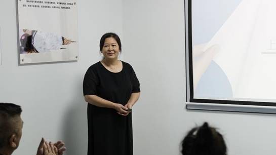 �����L�У����ȡ��|���l ����������Ԫ��ϵ����Ʒ�l�����A�M��Ļ��