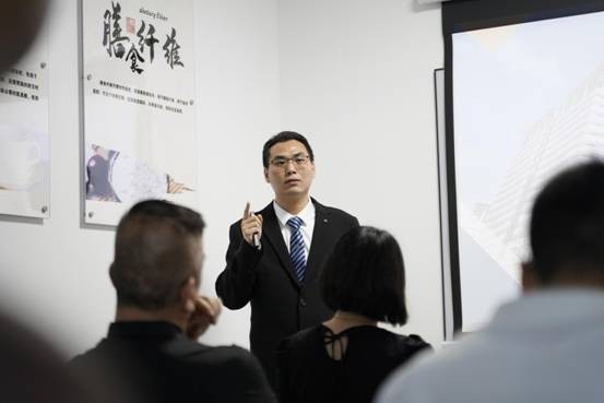 �����L�У����ȡ��|���l ����������Ԫ��ϵ����Ʒ�l�����A�M��Ļ��