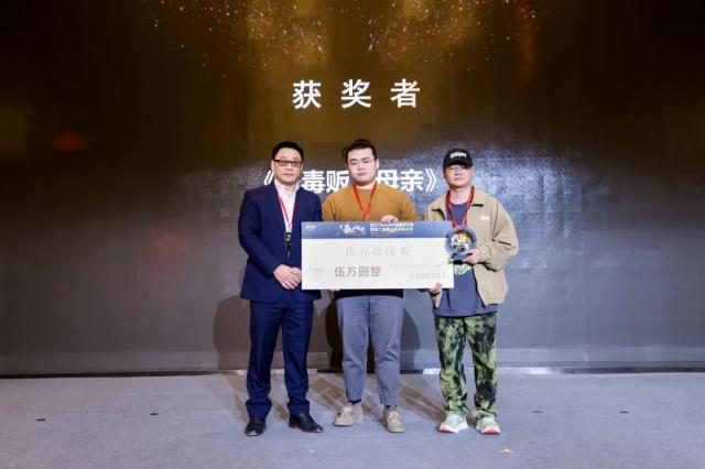 ���Čá�̩ɽ�����ھ��ҕ����ߴ���¾��Ї��t���ܳ�ؕ�I��