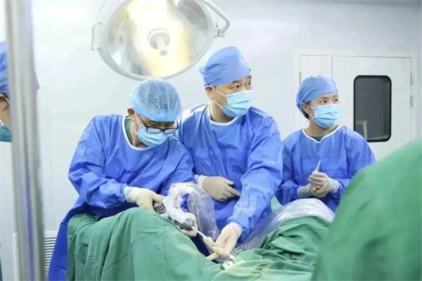 中老年前列腺增生患者治療的新希望,聚焦Rezūm瑞夢(mèng)熱蒸汽消融術(shù) 中老年前列腺增生患者治療的新希望,聚焦Rezūm瑞夢(mèng)熱蒸汽消融術(shù)