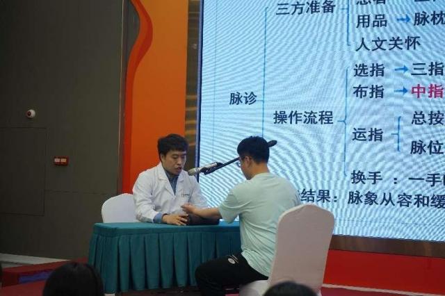 ���½��������Î��Y���Ľ̌W����PK��ِ����e�У������tˎ�o���Y�����������̌Wˮƽ