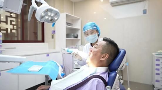 ��������ɽ�U�t(y��)��ǻƷ�����]�ٽҕ�