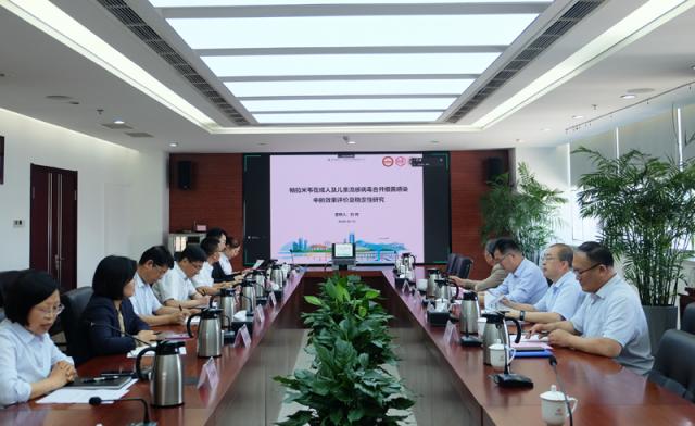 ���A��ˎ��һ��ʿ�����v���������_�}�u��