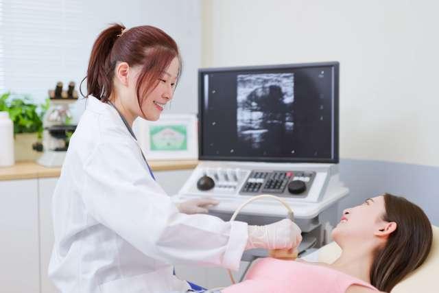 國際乳腺癌防治月 | 早期發現拯救生命:UCLA Health 的乳腺癌篩查指南 國際乳腺癌防治月 | 早期發現拯救生命:UCLA Health 的乳腺癌篩查指南