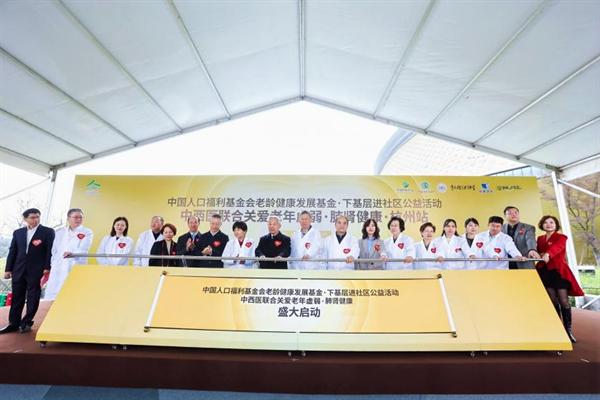 �۽�������I��������������������\������վ����A�M��Ļ