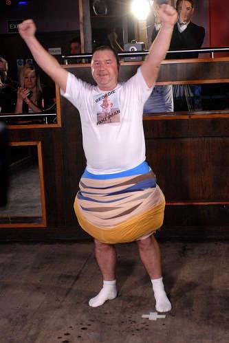 ���׸���ȥ�괩����211�l��ѝ�������ˮ��r������o�