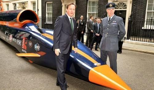 世界上速度最快的汽車 超音速汽車“尋血獵犬” 時速1610公里每小時