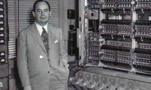 世界最小電腦 比一粒海鹽還小卻包含數(shù)十萬(wàn)個(gè)晶體管