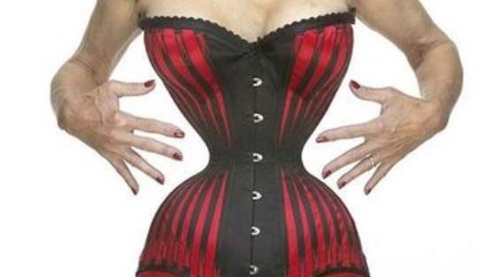 世界上腰最細的女人 腰臀比低到0.48