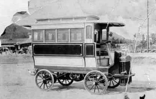 世界上最早的公交車 馬達式公共汽車1895年3月出現在德國