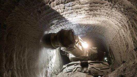 世界上最大的鉆石礦 米爾內鉆石礦價值高達上千億