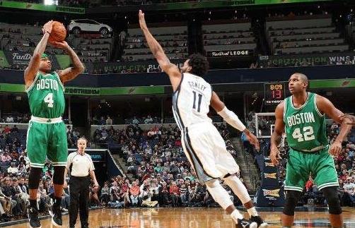 nba現役身高最矮的球員 身高1.75米的小托馬斯成最矮球員