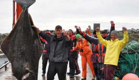 世界上最大的比目魚 德國人馬可捕獲468斤比目魚長達2.6米