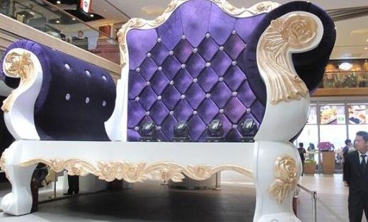 世界上最長的沙發 最長沙發64.75米 中國最長53.35米