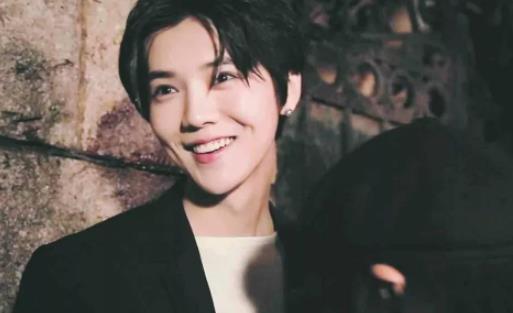 微博上最多評論的博文 鹿晗所創造的13,162,859條評論