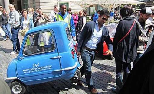 世界上最小的轎車 peel p50 59千克