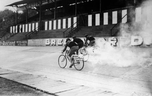 世界上最快自行車 兩秒的時間內加速到333公里