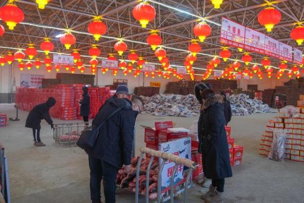 天價!吉林查干湖冬捕 “頭魚”拍出史上最貴價格2966666元