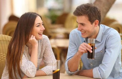 怎么和相親對象快速熟悉起來?父母介紹的對象和自己找的哪個好