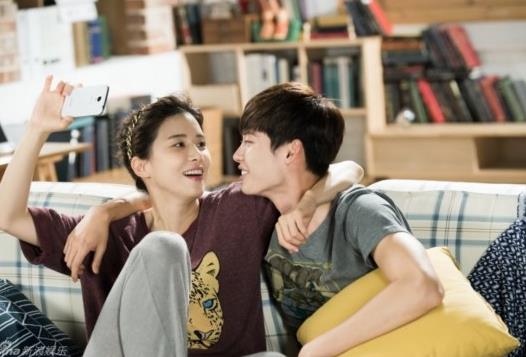 為什么現在的男生都不主動追女生了?男人會隨便問女生談戀愛了沒