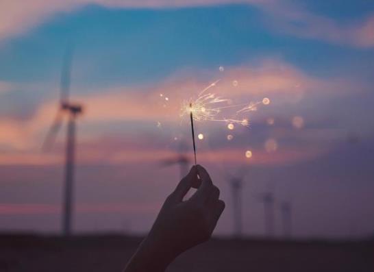 女生朋友圈突然全部可見什么意思?朋友圈設置三天可見是有男朋友了嗎