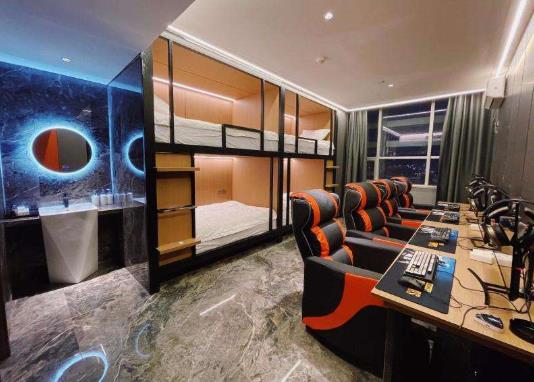 男生約女生去電競酒店是什么意思?男生去電競酒店只打游戲嗎