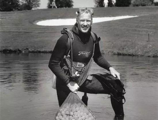 世界上各種罕見最奇葩的職業 工資收入不菲 聞屁師待遇年薪30萬