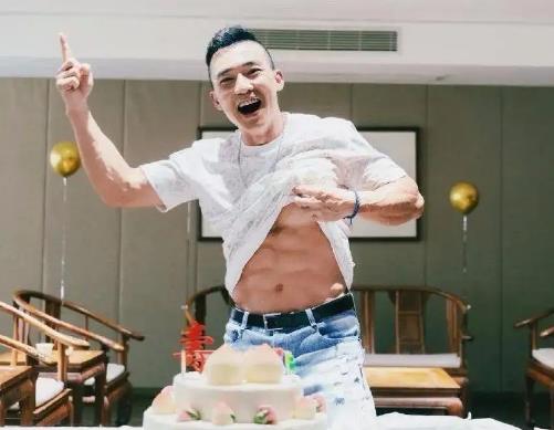 劉畊宏直播回放在哪看?劉畊宏直播怎么投屏