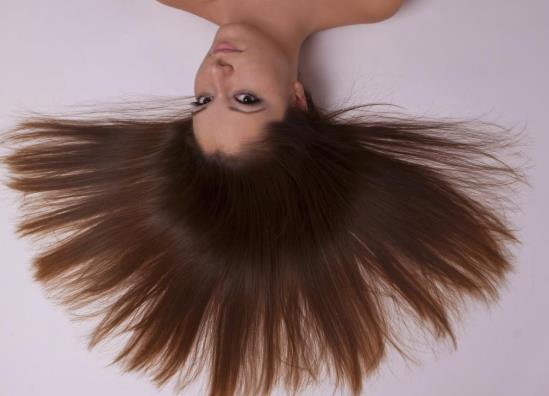 頭發掉了還能長出來嗎?頭發出油嚴重是什么原因?