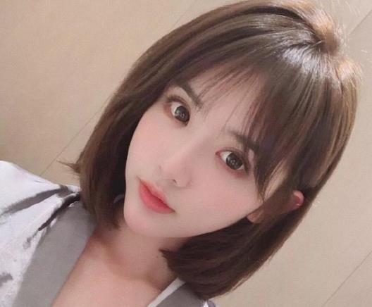 鎖骨卷是半燙還是全燙?鎖骨發(fā)怎么扎好看