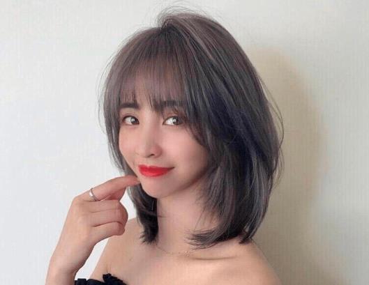 鎖骨發是剪齊還是剪碎?鎖骨發剪失敗了怎么辦?