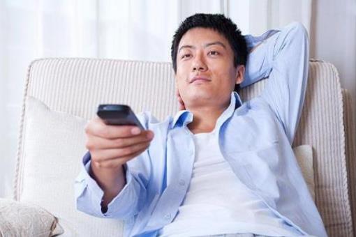 �w�C���Ŷ��ٝ���Һ���m���w�C�����^����Һ֮����Բ�ϴ��