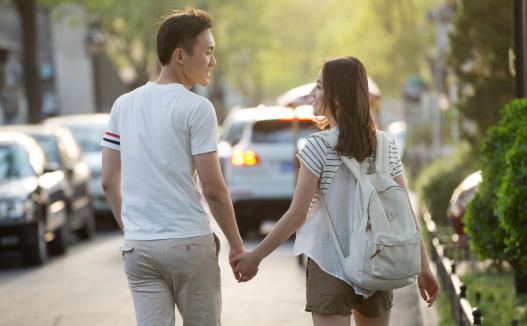 長效避孕藥好還是短效避孕藥好?皮埋避孕和上環哪個好?