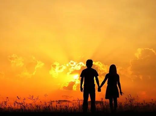 ǰ�κ��gͬ����߀����؆᣿���Ѹ�ǰ�Ώ�(f��)��˦������ô�R��