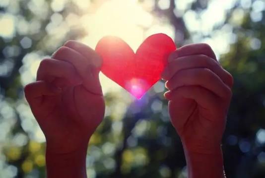 老公聯系前任我應該怎么處理?老公聯系前任是不尊重現任嗎