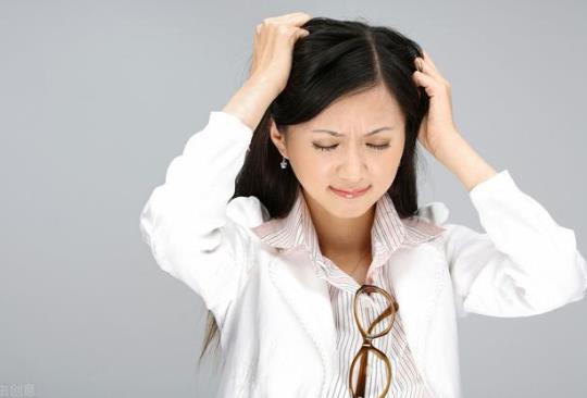 吃什么可以偷偷流產(chǎn)會(huì)流血嗎?明顯兩條杠其實(shí)沒(méi)懷孕這種幾率大嗎