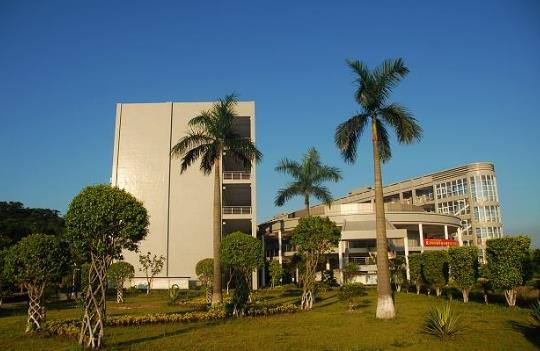 3、北京理工大學珠海學院.jpg