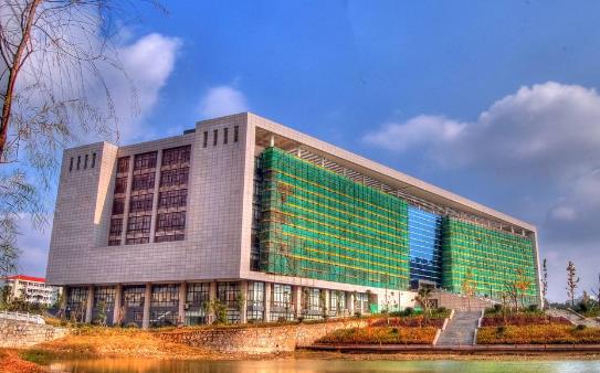 3、安徽工業(yè)大學(xué).jpg