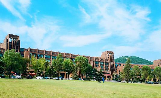 4、青島理工大學.jpg