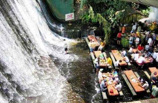 九、瀑布餐廳(菲律賓).jpg
