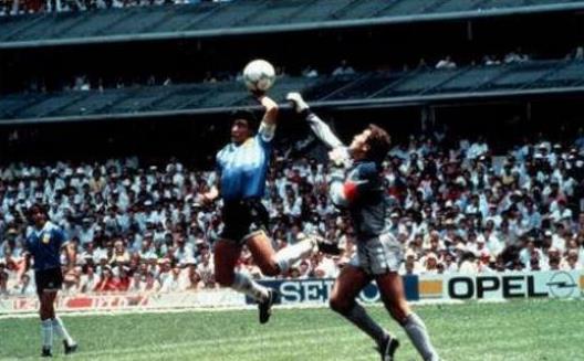 二、1986年墨西哥世界杯,馬拉多納上帝之手.jpg