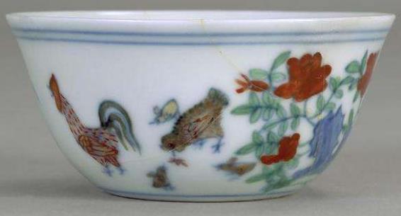 四、明成化斗彩雞缸杯.jpg